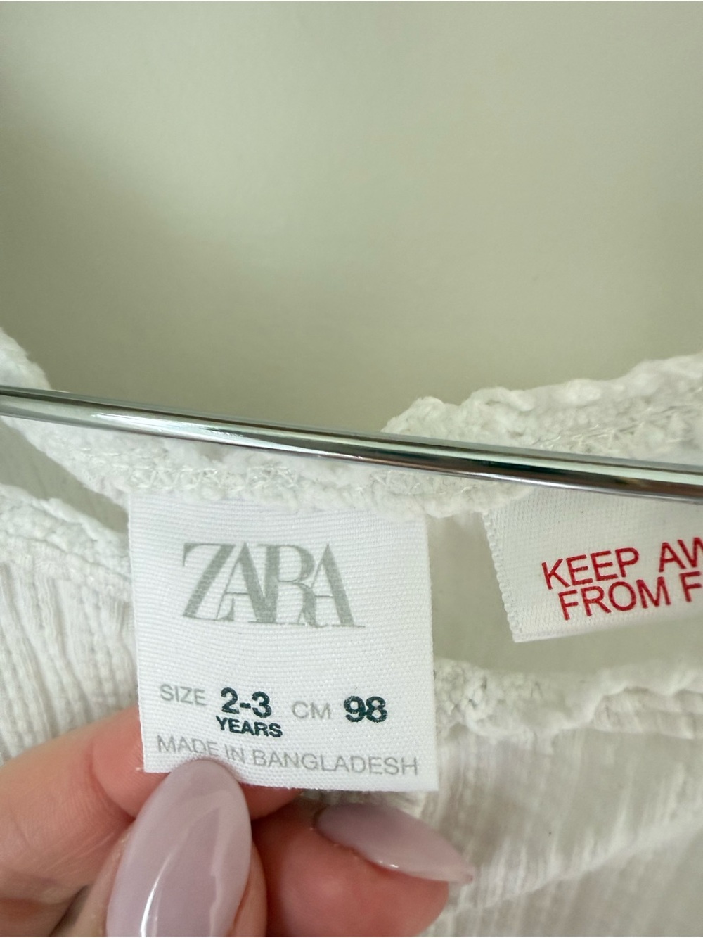 Zara White Button-Front Ribbed Knit Tank - Picture 5 of 5